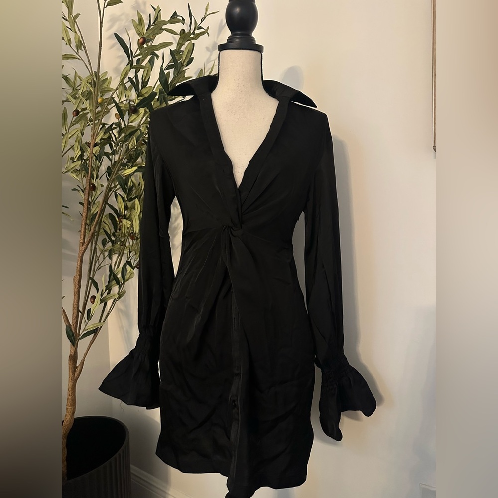 Alice Elle Black Long Sleeve Button-Up Dress